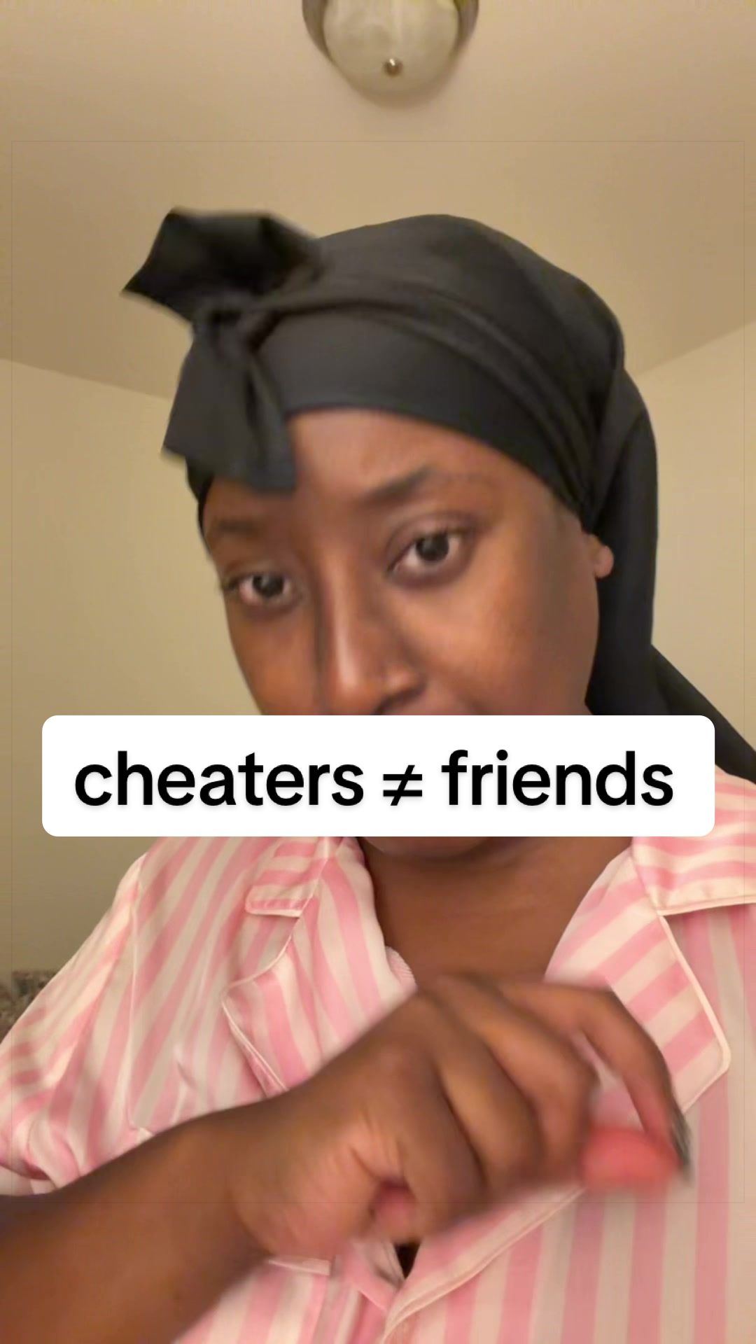 @Chris✨ @vivalachris_