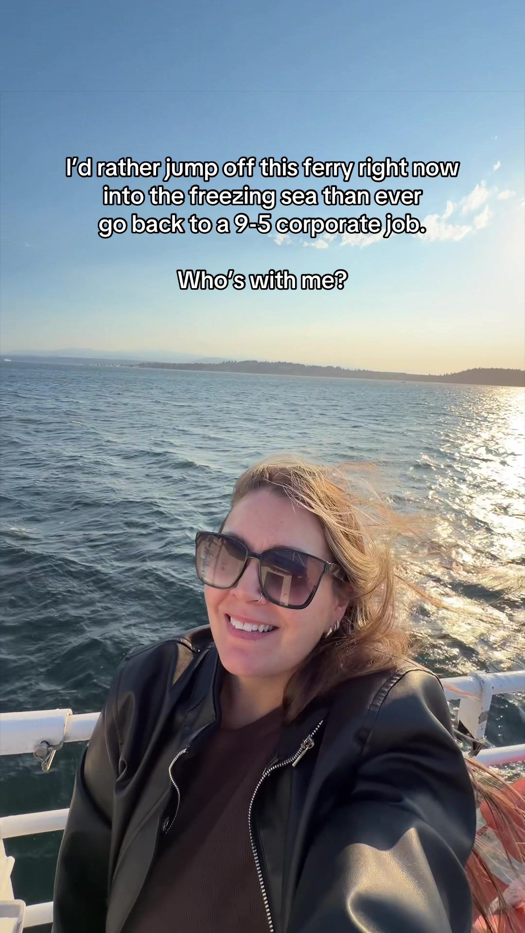 @Courtney | Solo Travel 🌎