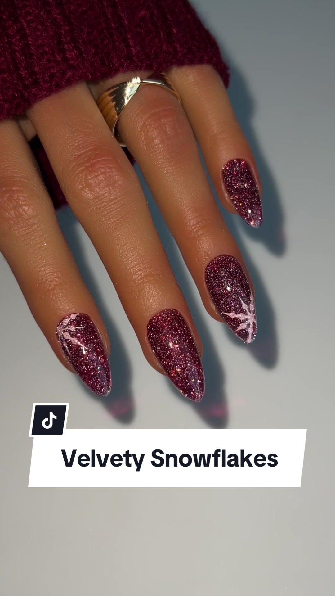 @ESVY Gel Tips & Polishes