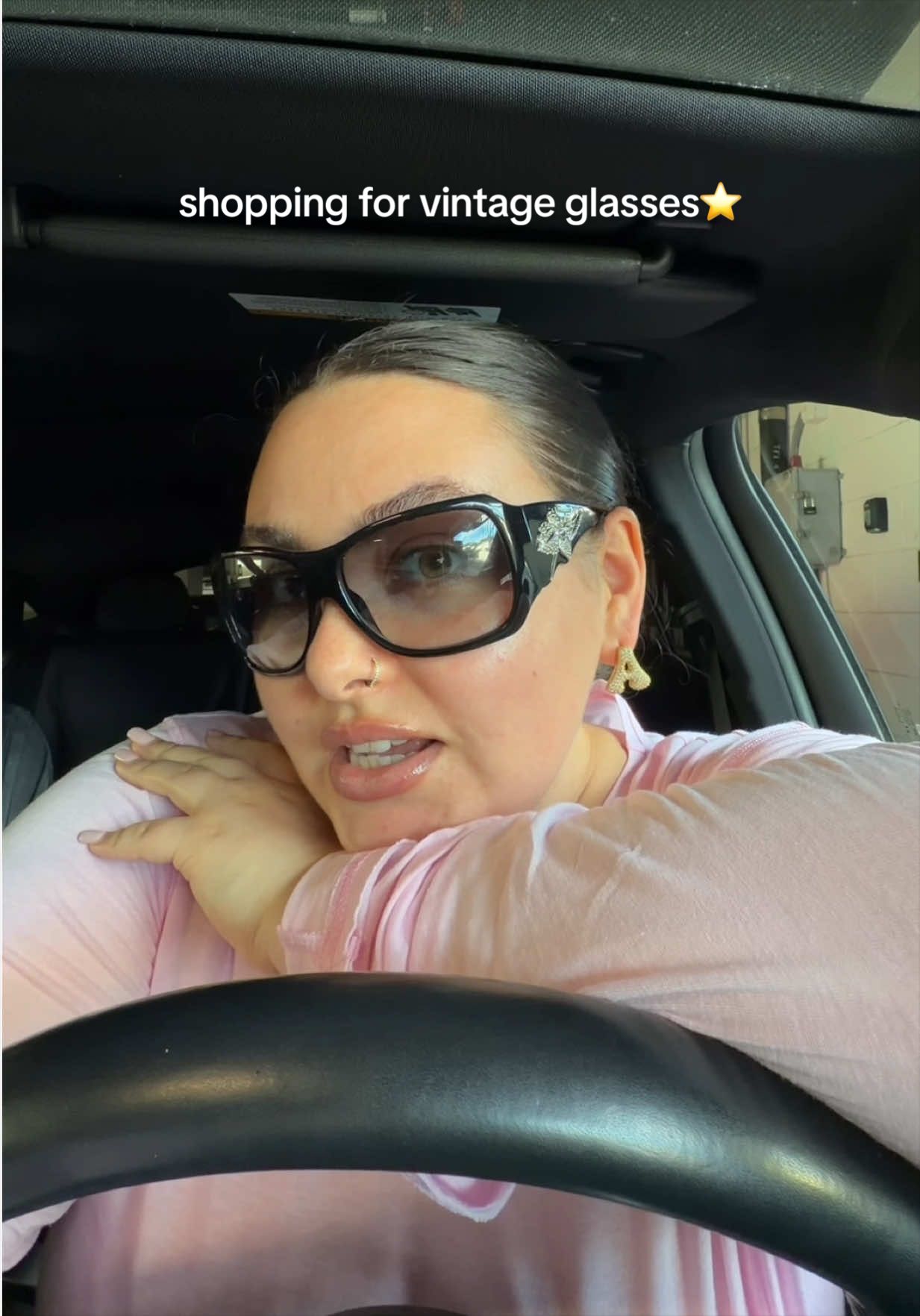 @avericamille