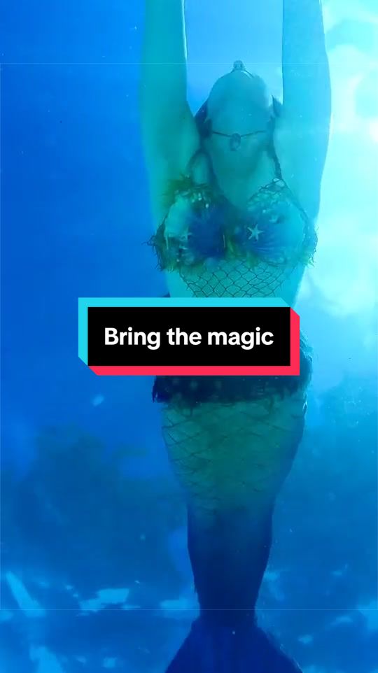 @Siren Sapphire 🧜🏻&zwj;♀️