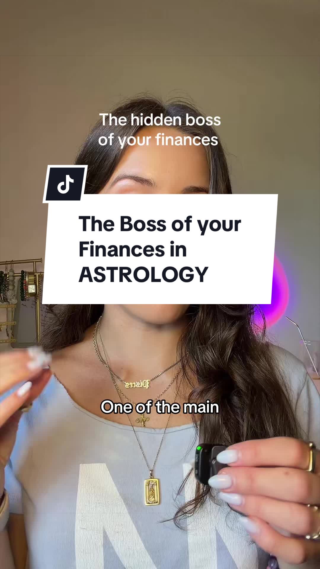 @Amelie | AstroGlow Method