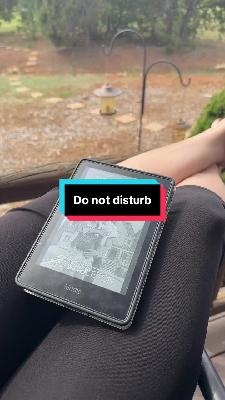 @Ashleigh | Booktok 📖🦋✨