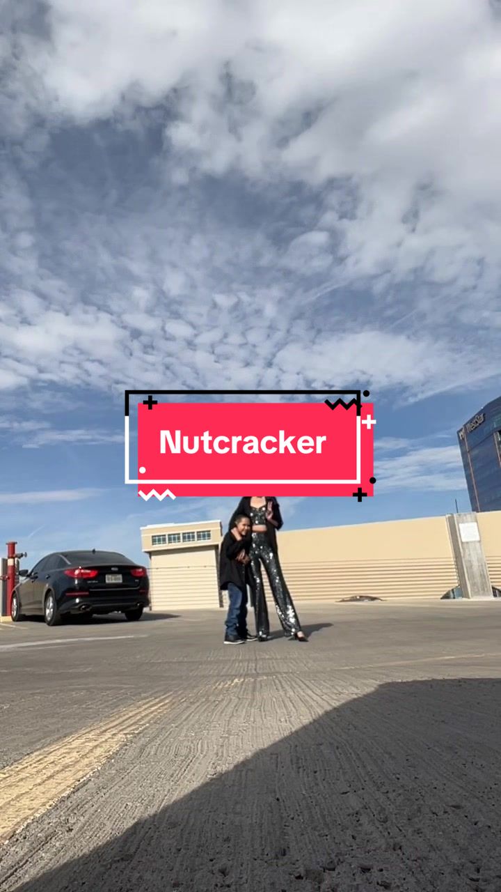 @Jenn🖤