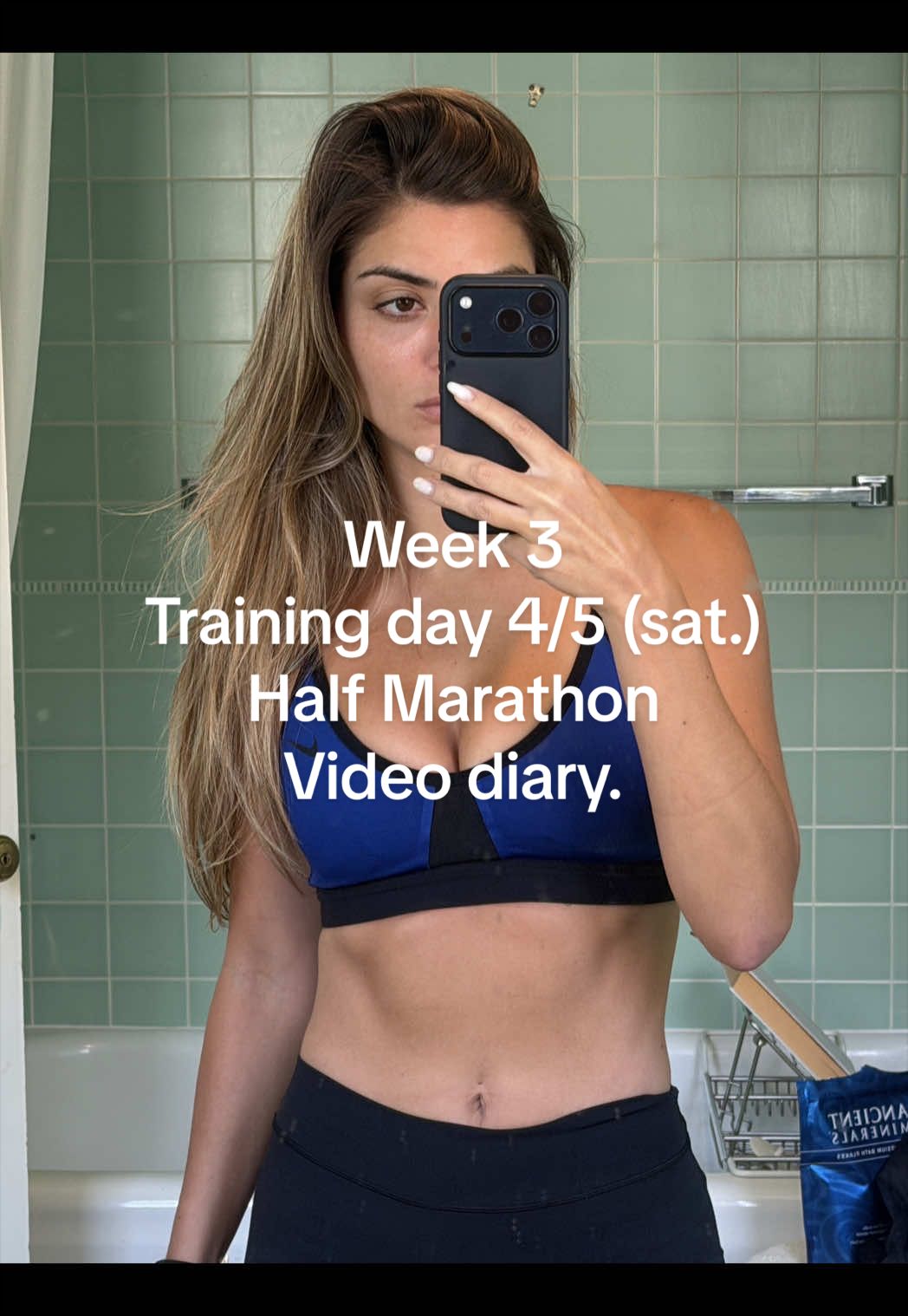 @Nicolee