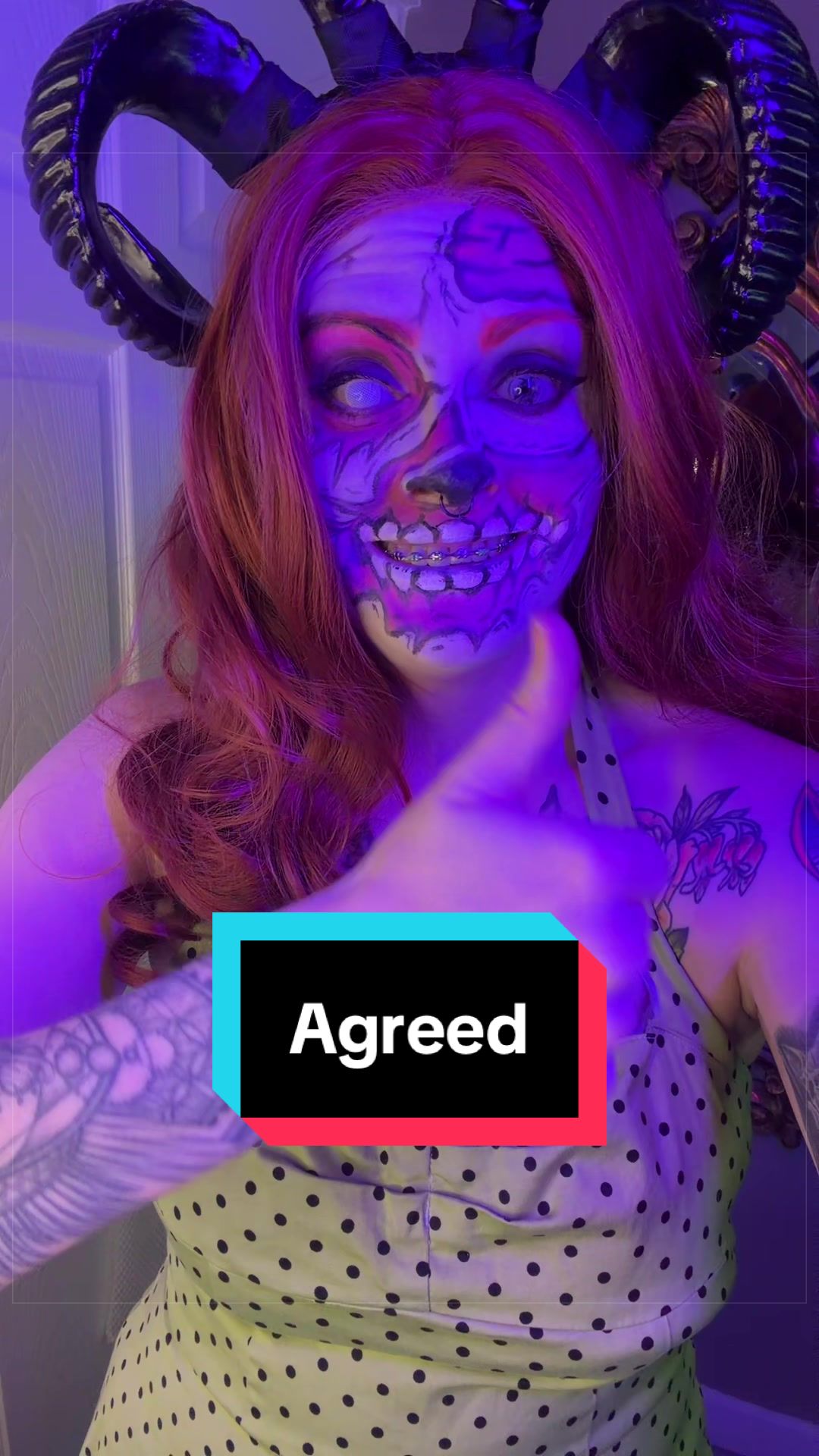 @TheButtonLady