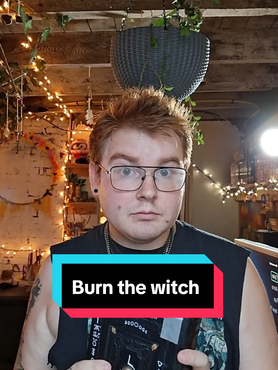 @🕯Reese the Witch🕯