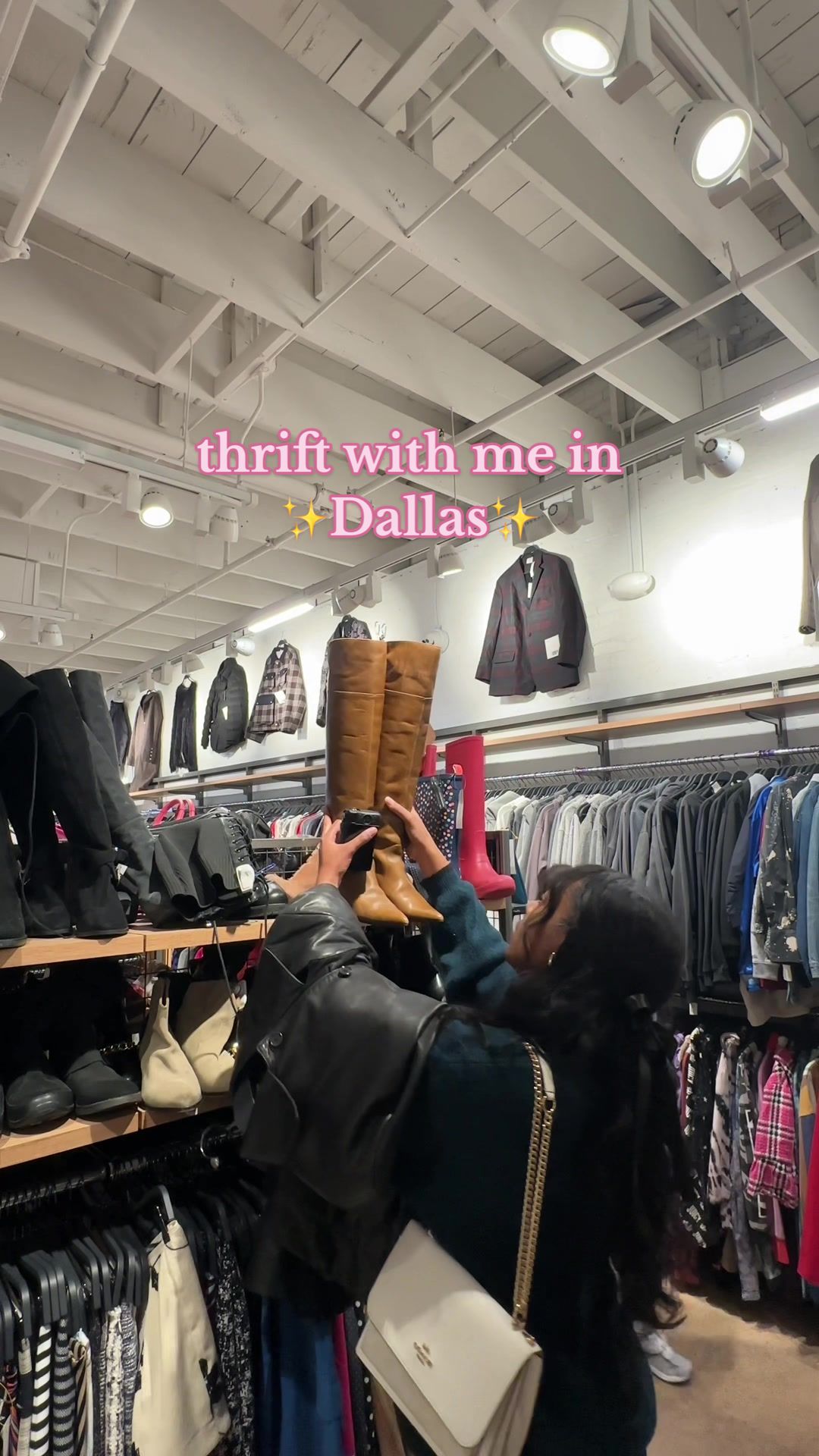 @Adrienne Louise