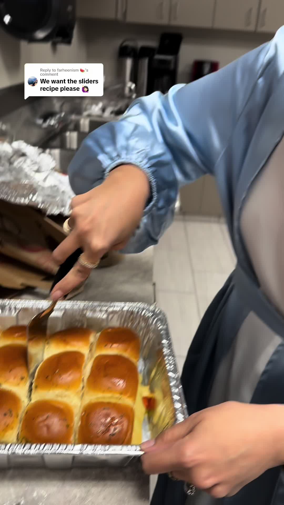 @arooj