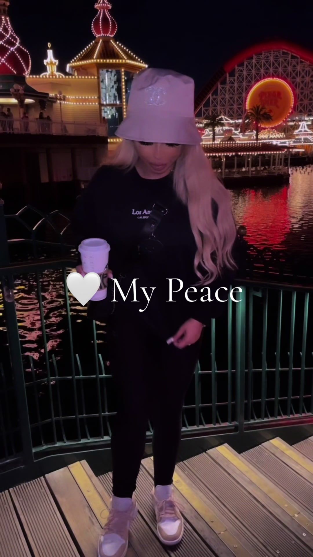 @Vee🖤