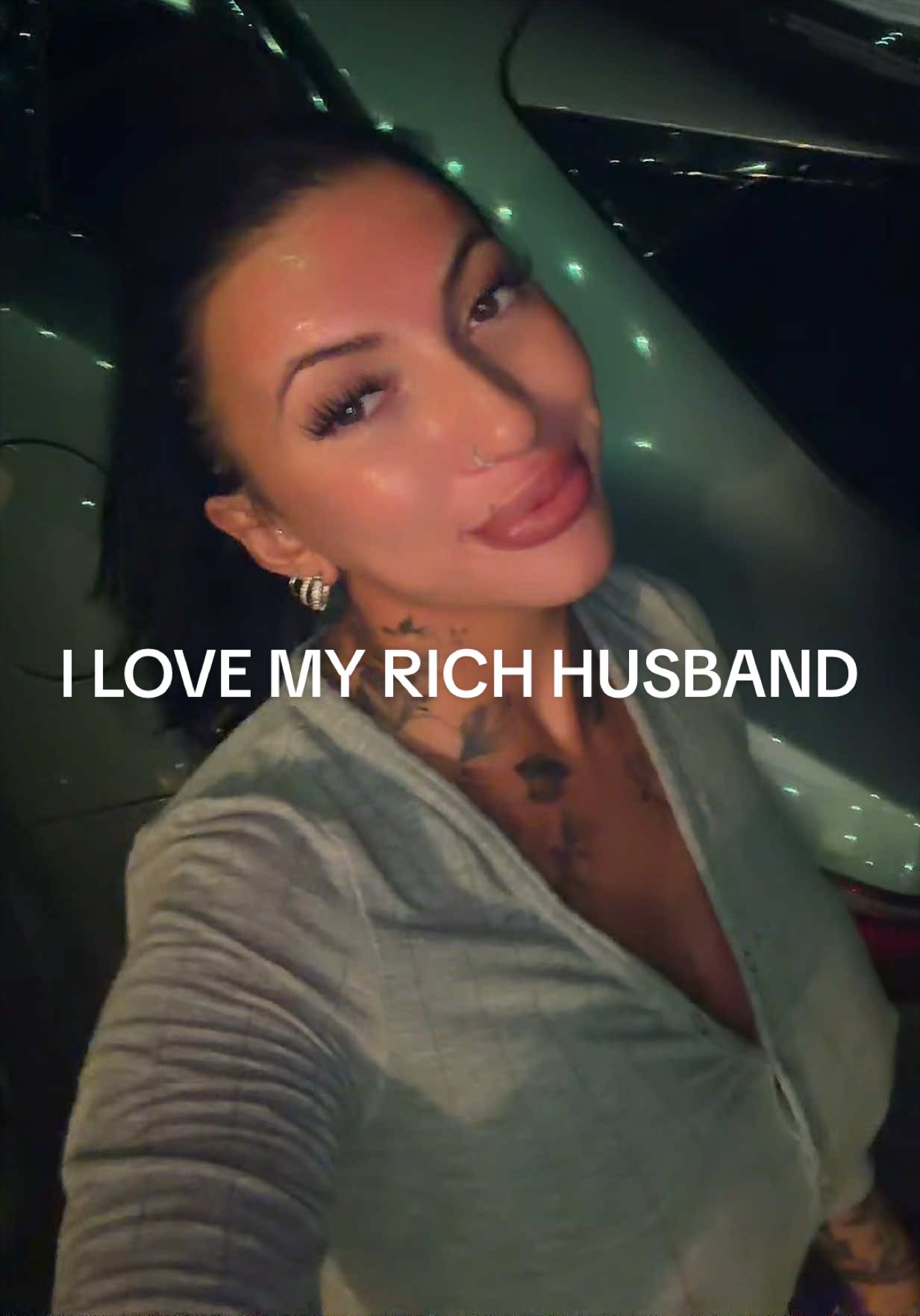@Queen G ♱