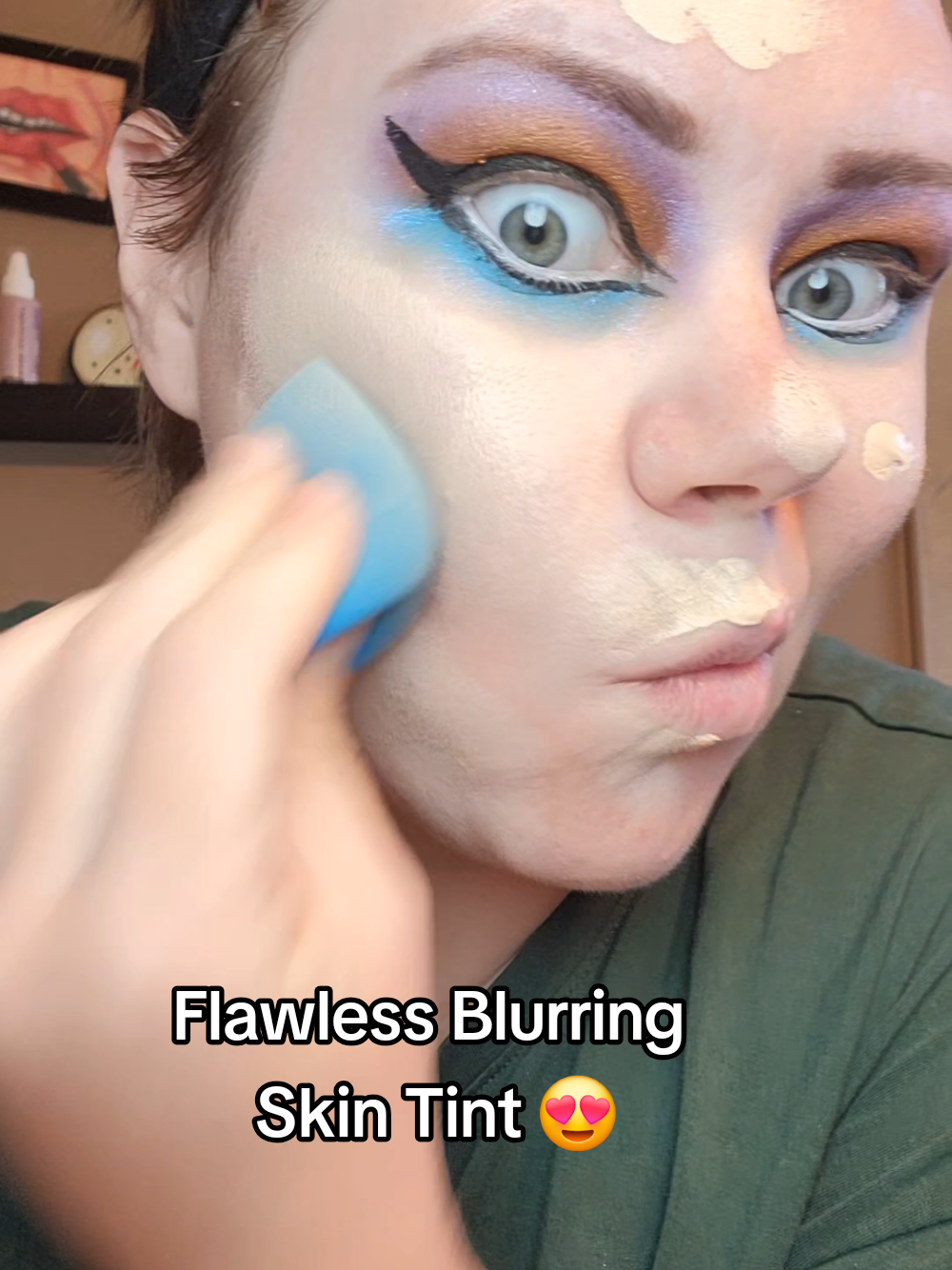 @Breanna's Bold Beauty 💄✨️