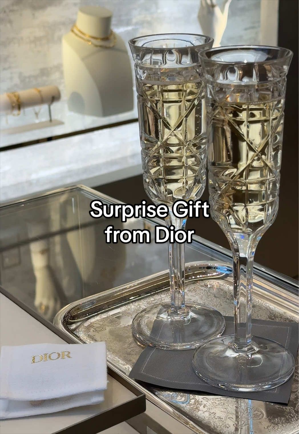 @Sadé
