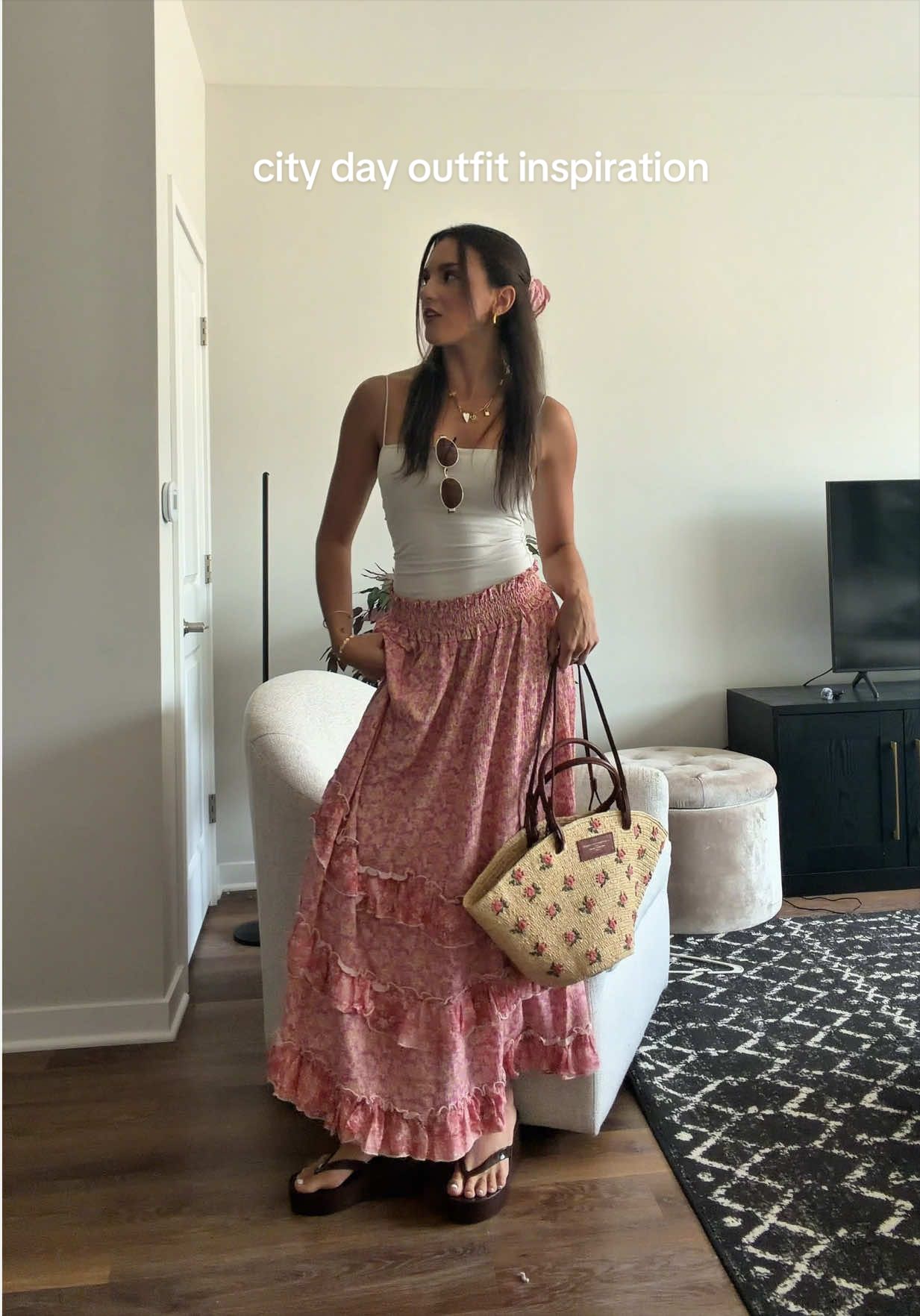 @megankellyugc