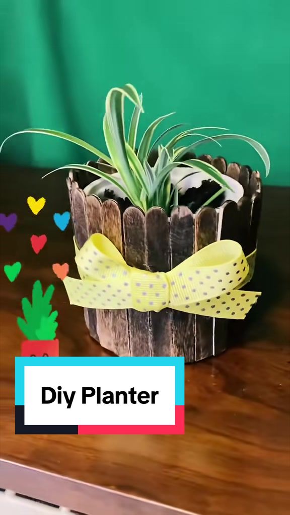 @AvocadCoeCrafts