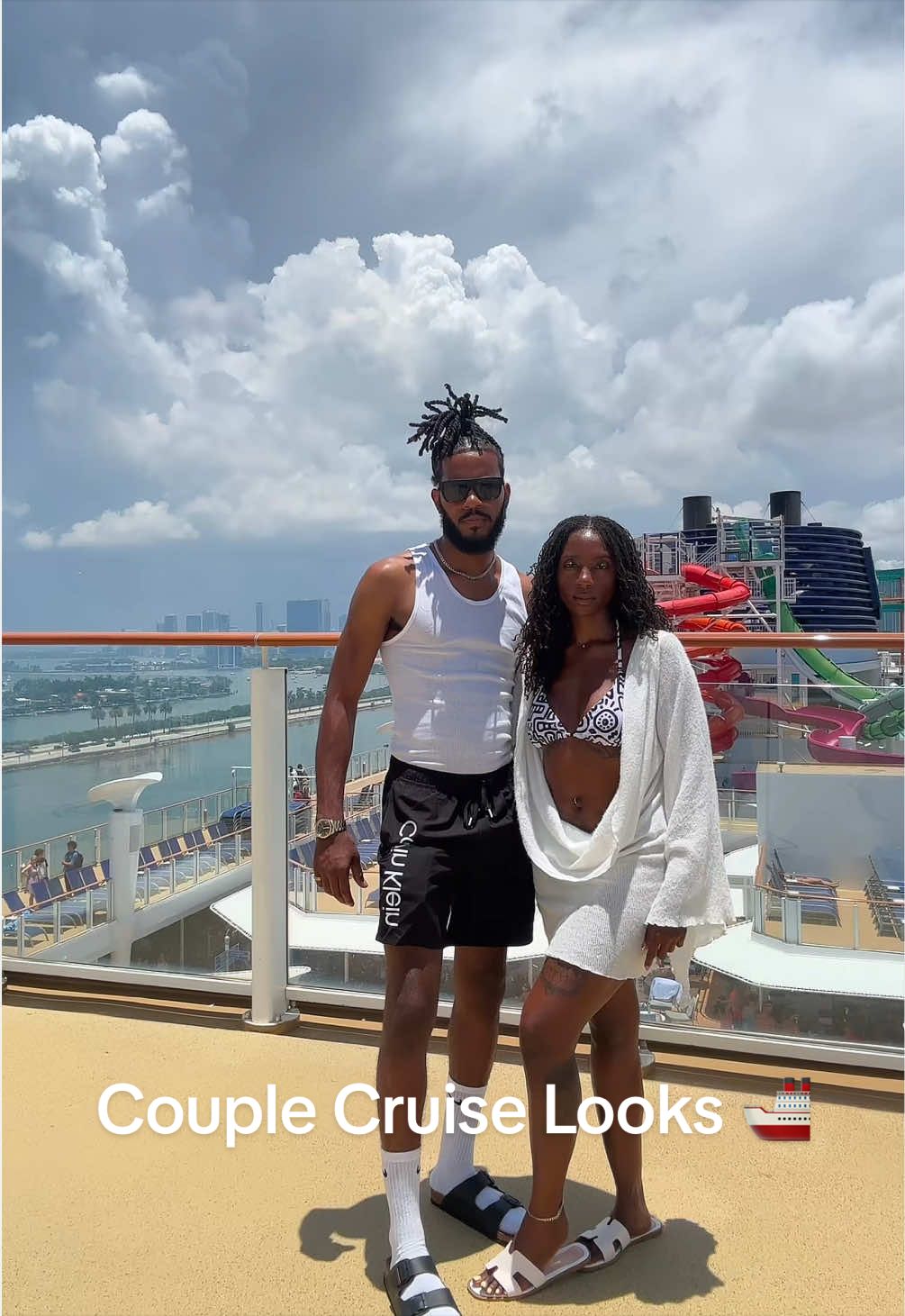 @Monique | World Traveler