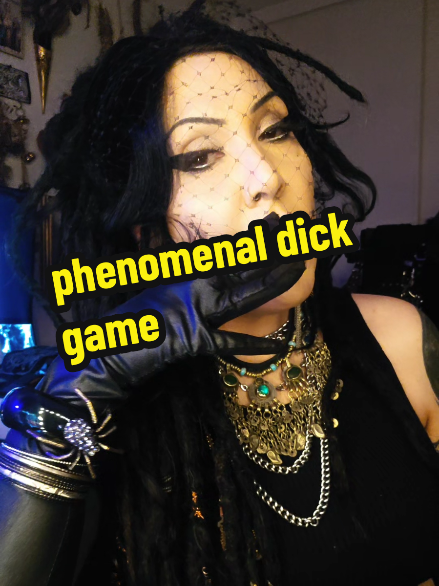 @Rae Darkly
