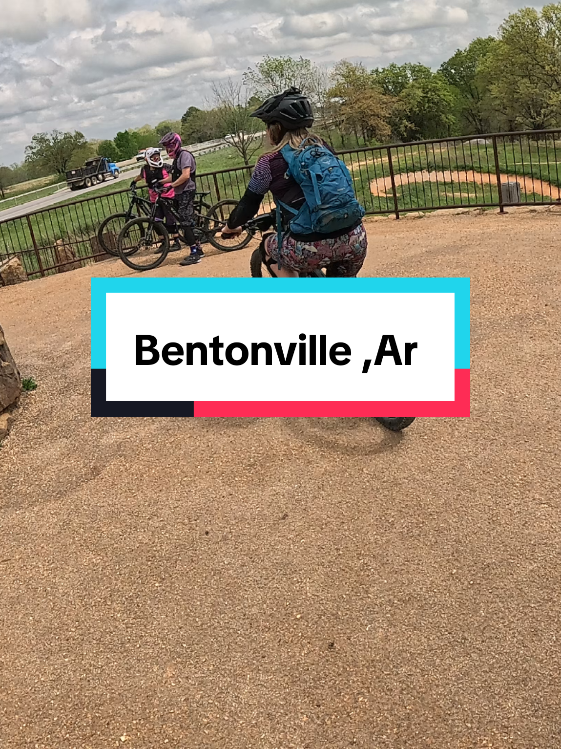 @Bella