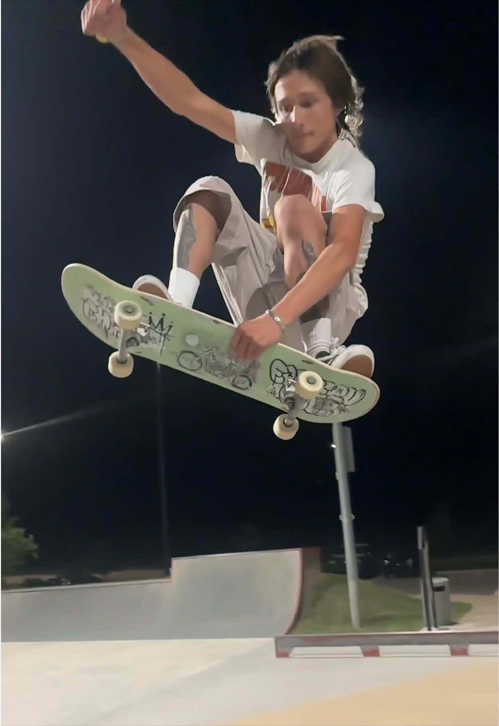 @brickbybrickskateshop