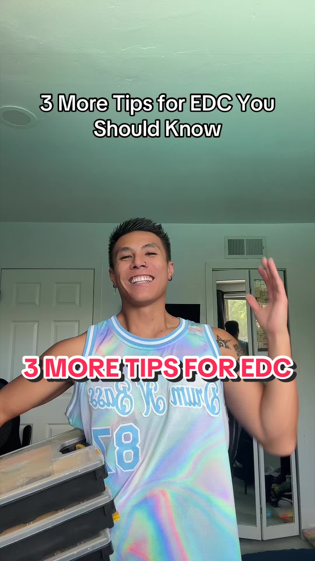 @Jarren_Ellis