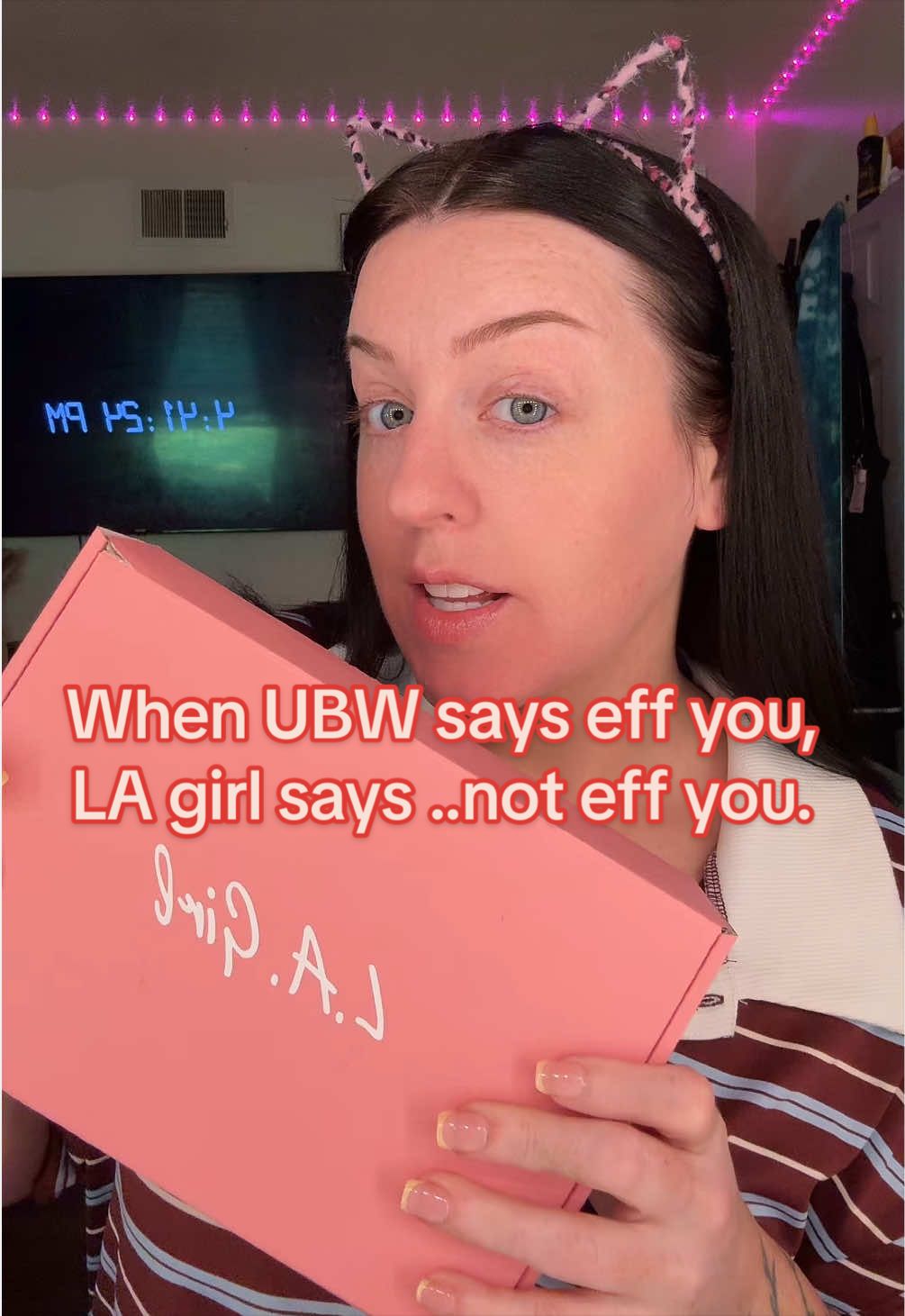 @C &Aring; Y Ł Ė Y
