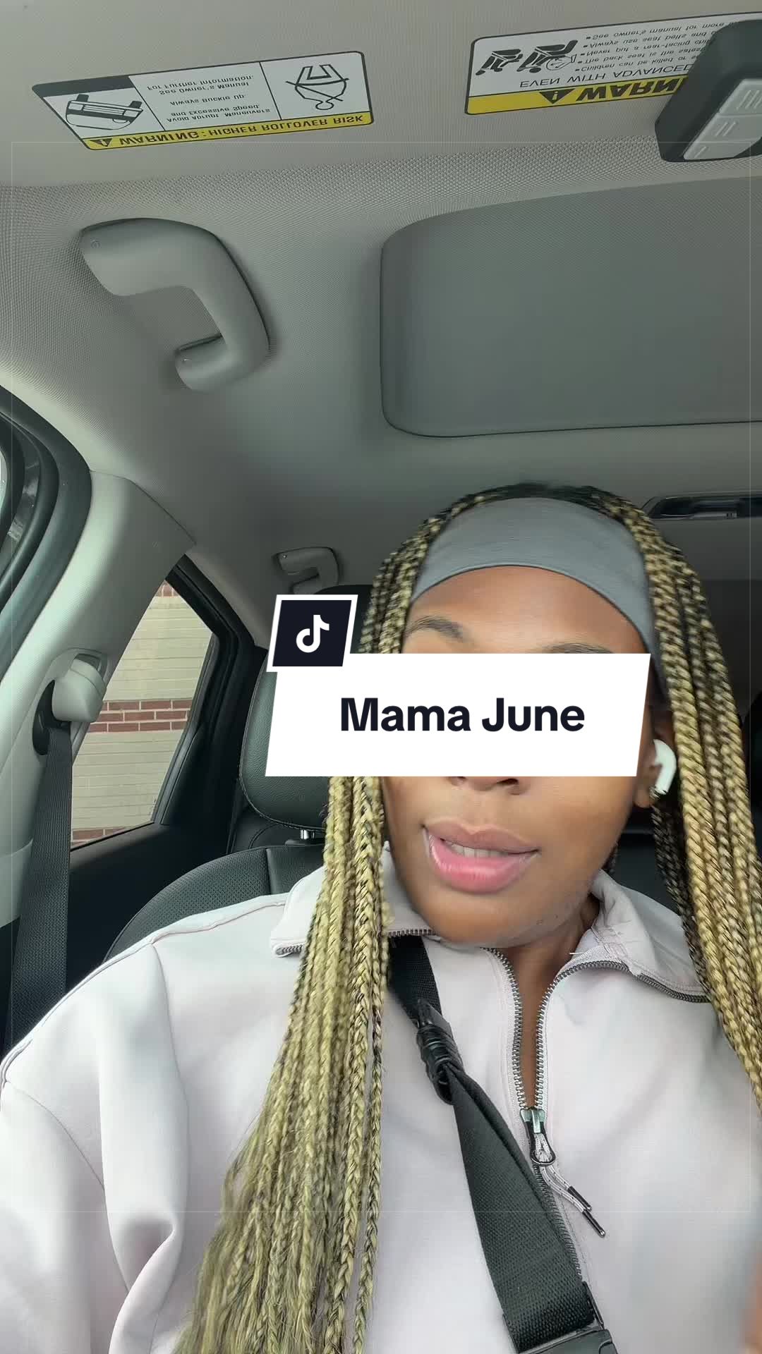 @Asia J. 🐝