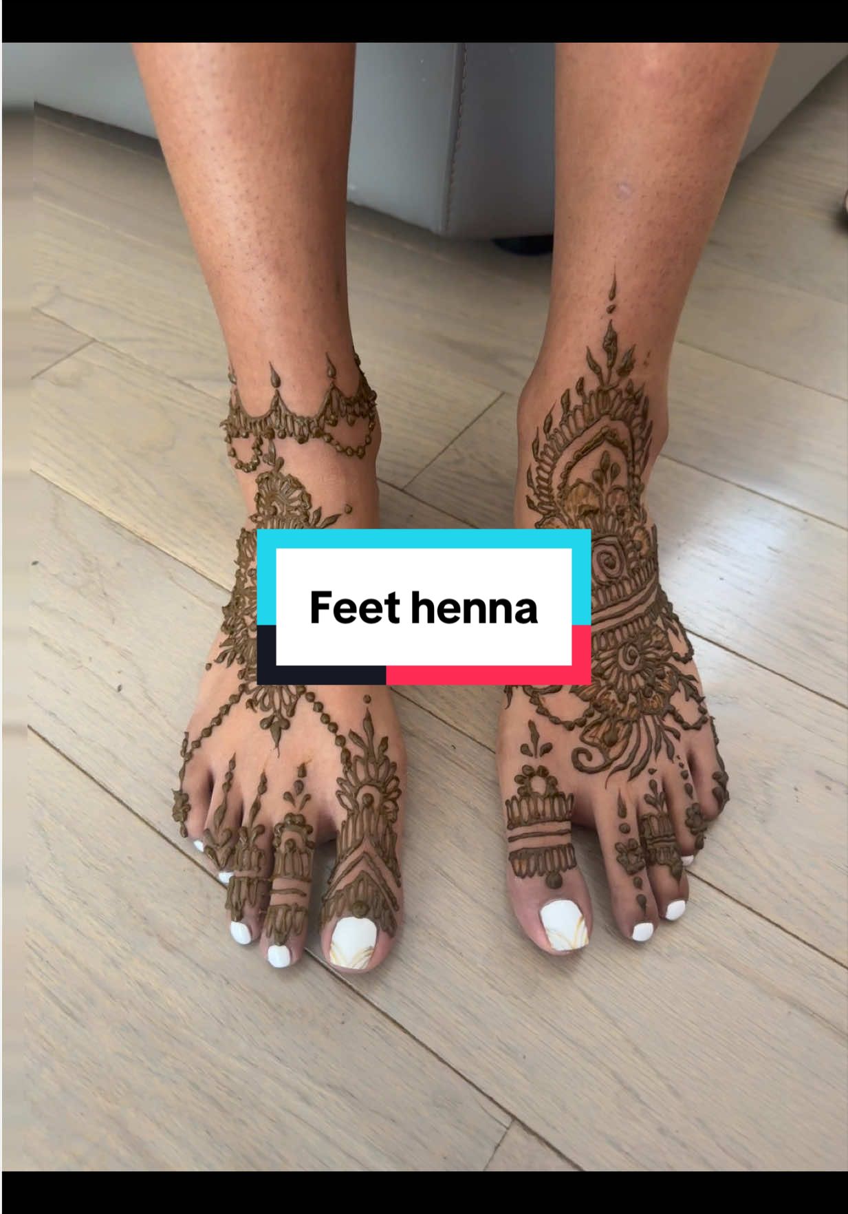 @ghennadesign