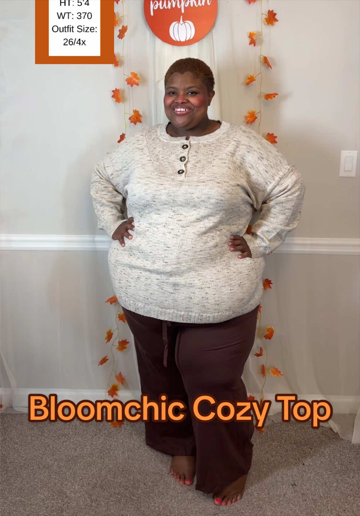 @Nikki • Plus Size Fashion