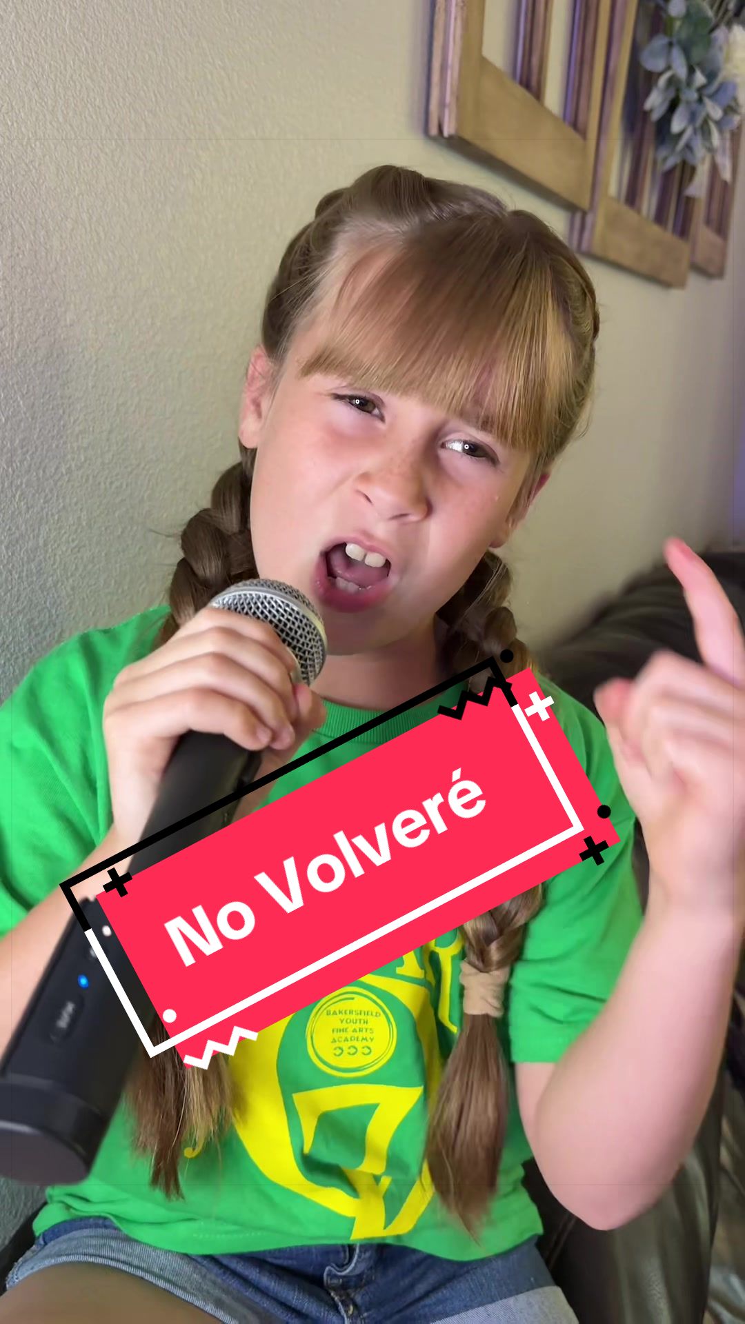 @Mommy of Ariana y Alessandra