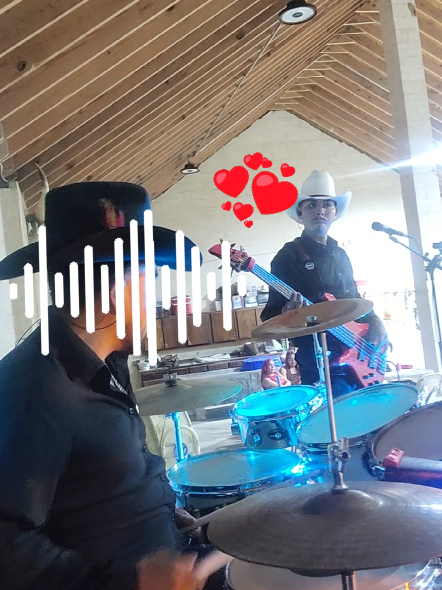 @El baterista de tequi gro🇲🇽