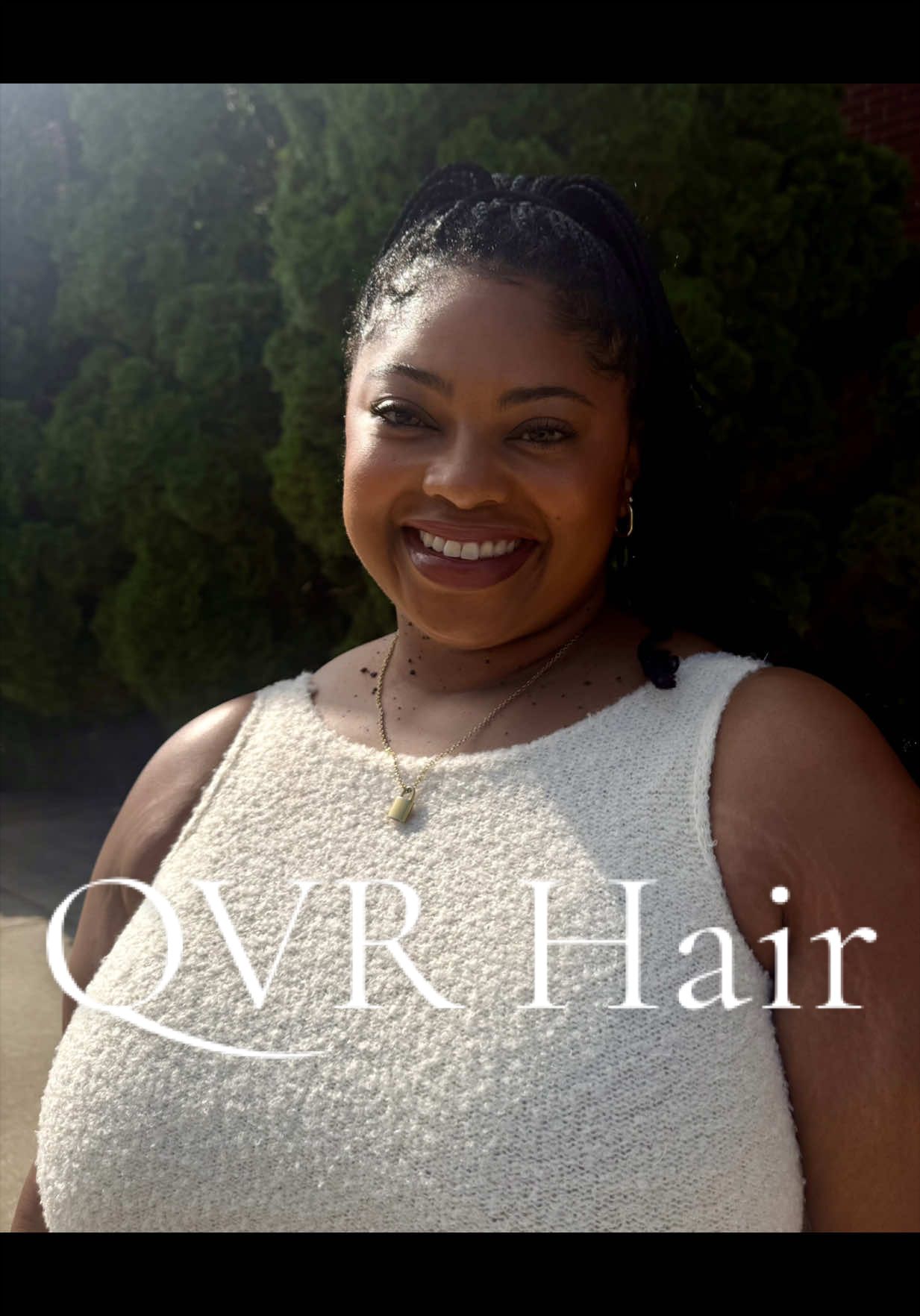 @Ash | HR Fashion Girl | BoyMom