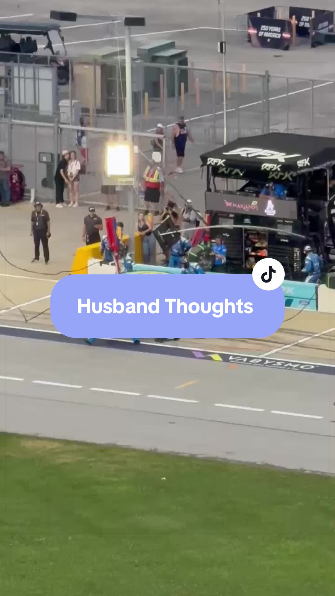 @tiffanycurates