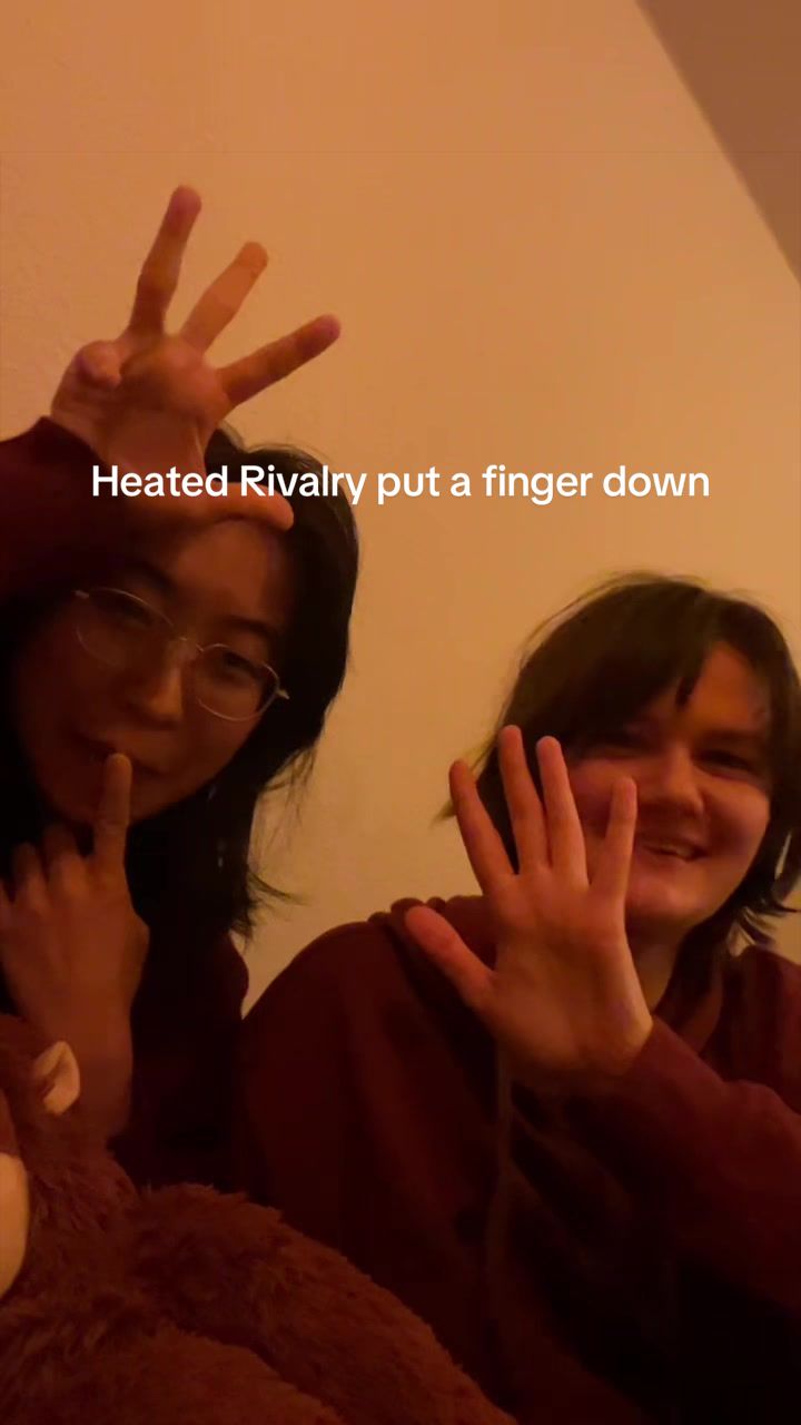 @angie ⋆˙⟡