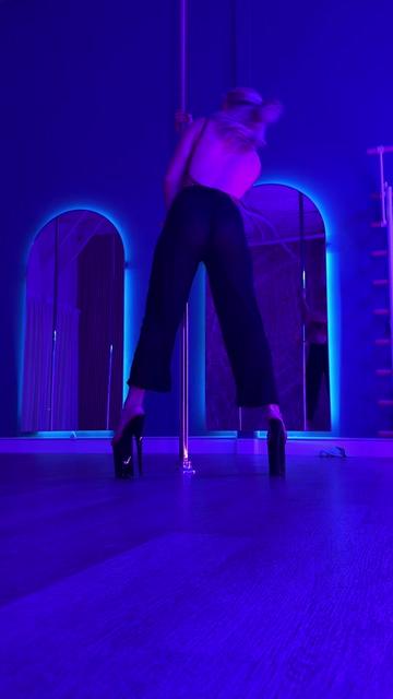 @Lebowsplitz 🌈💃