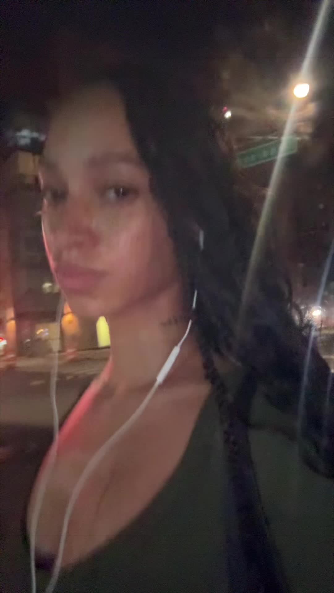 @turnurphoneoffandadoreme