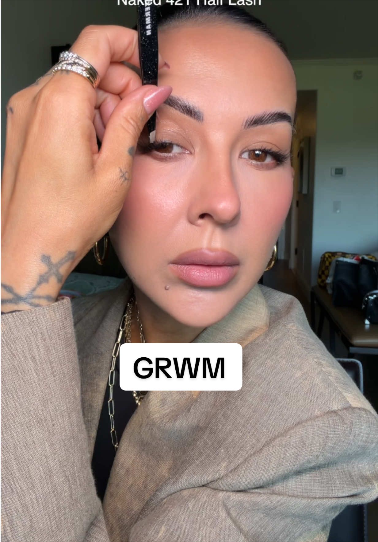 @Nikki La Rose