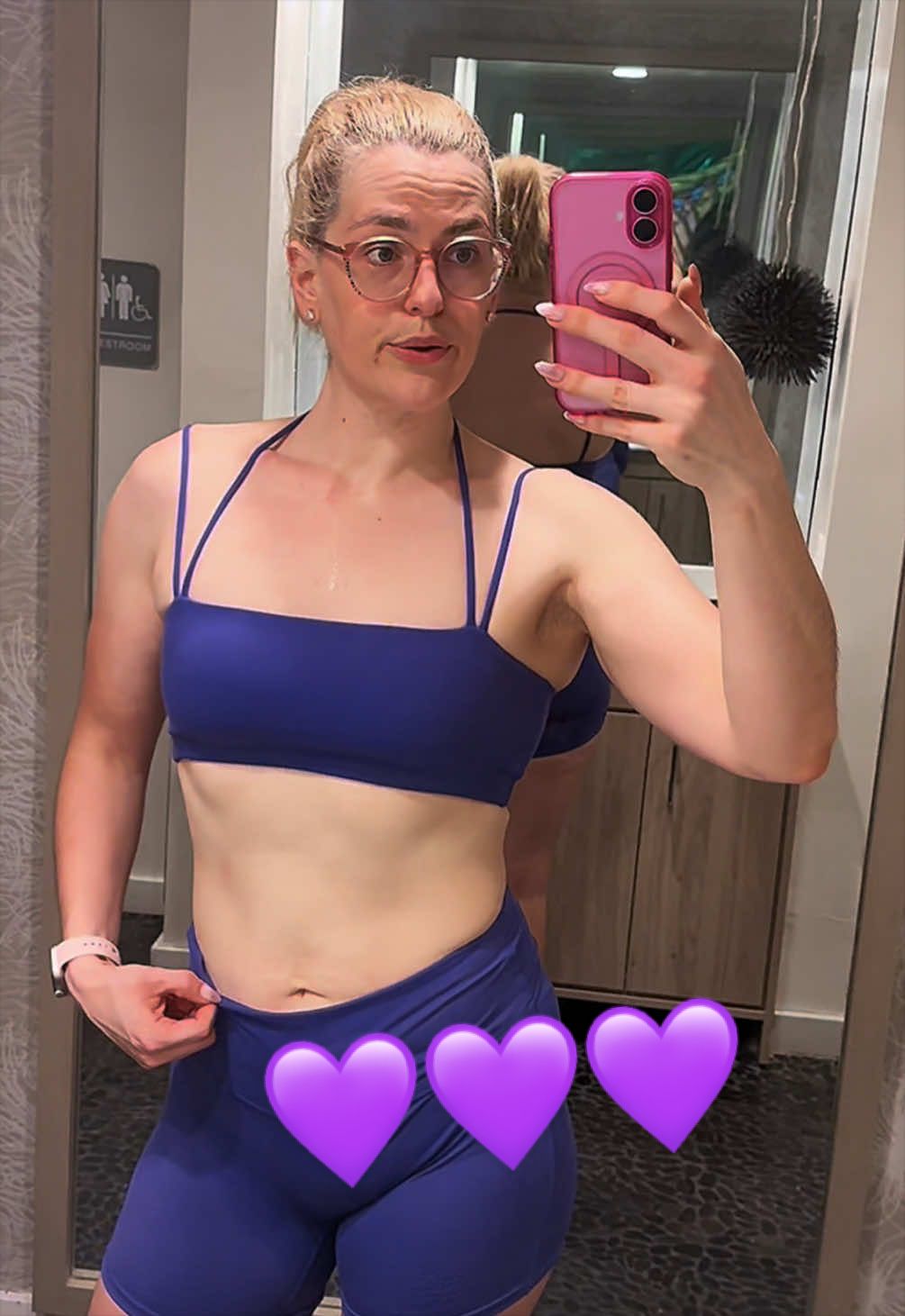 @Bikini Vicki