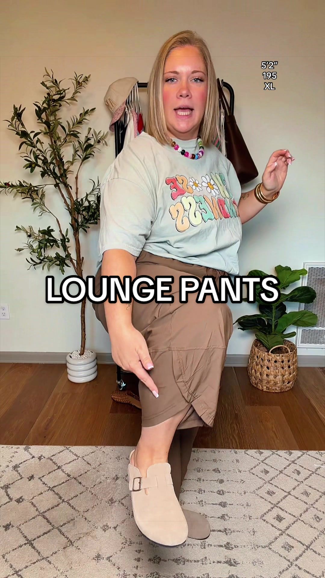 @Carlyn🩷🤟🏻 TTS Mom Fashion