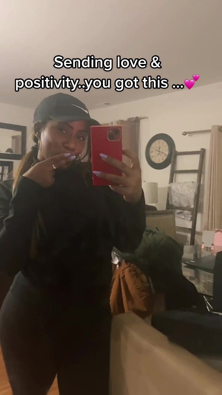 @Les Janine