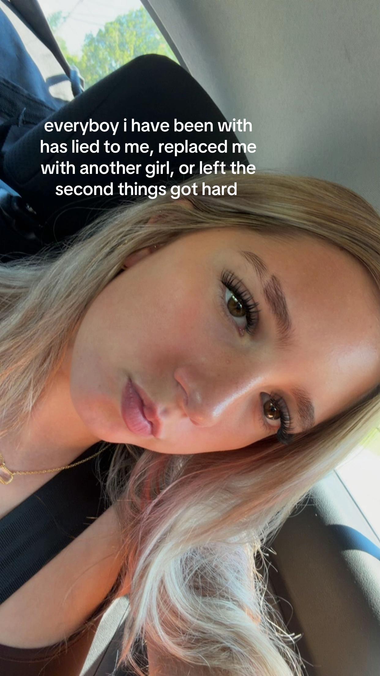 @🪽