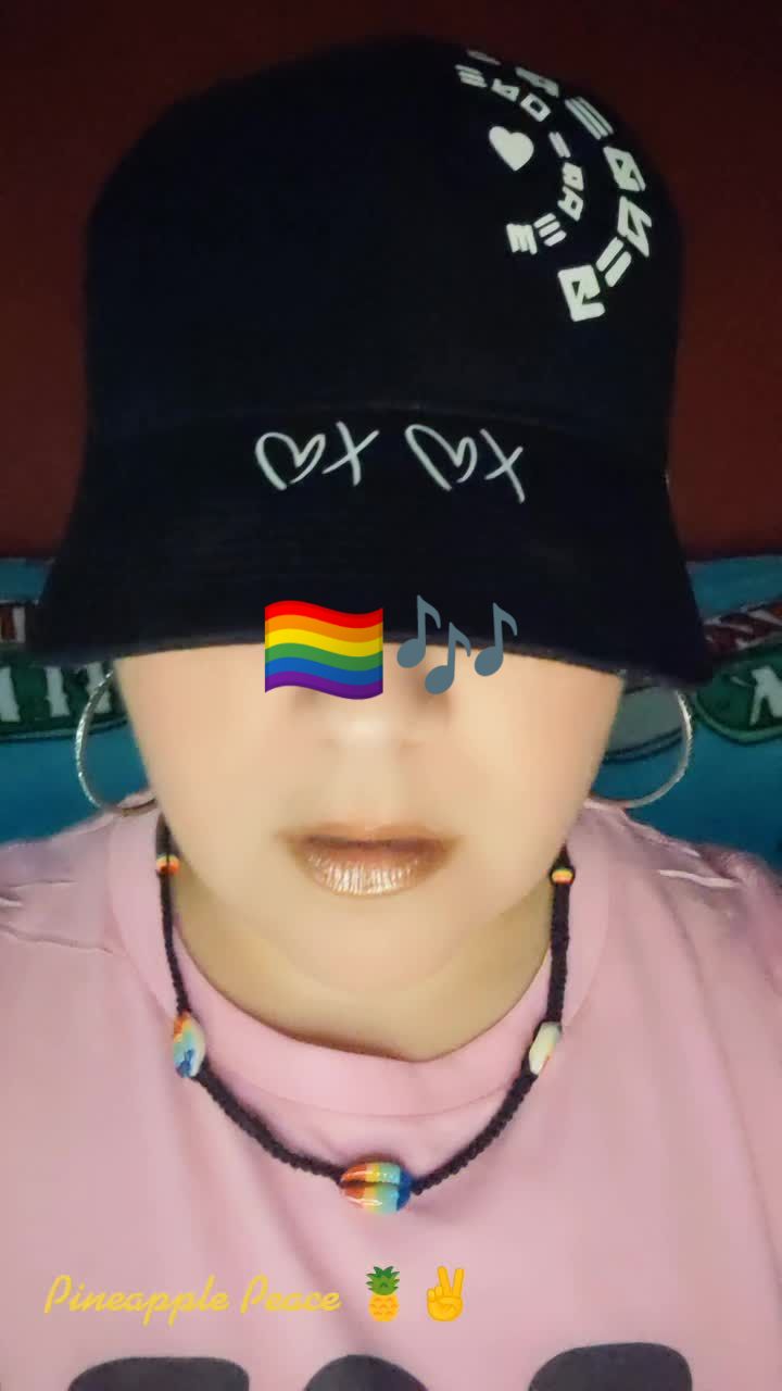@Crystal.Chats