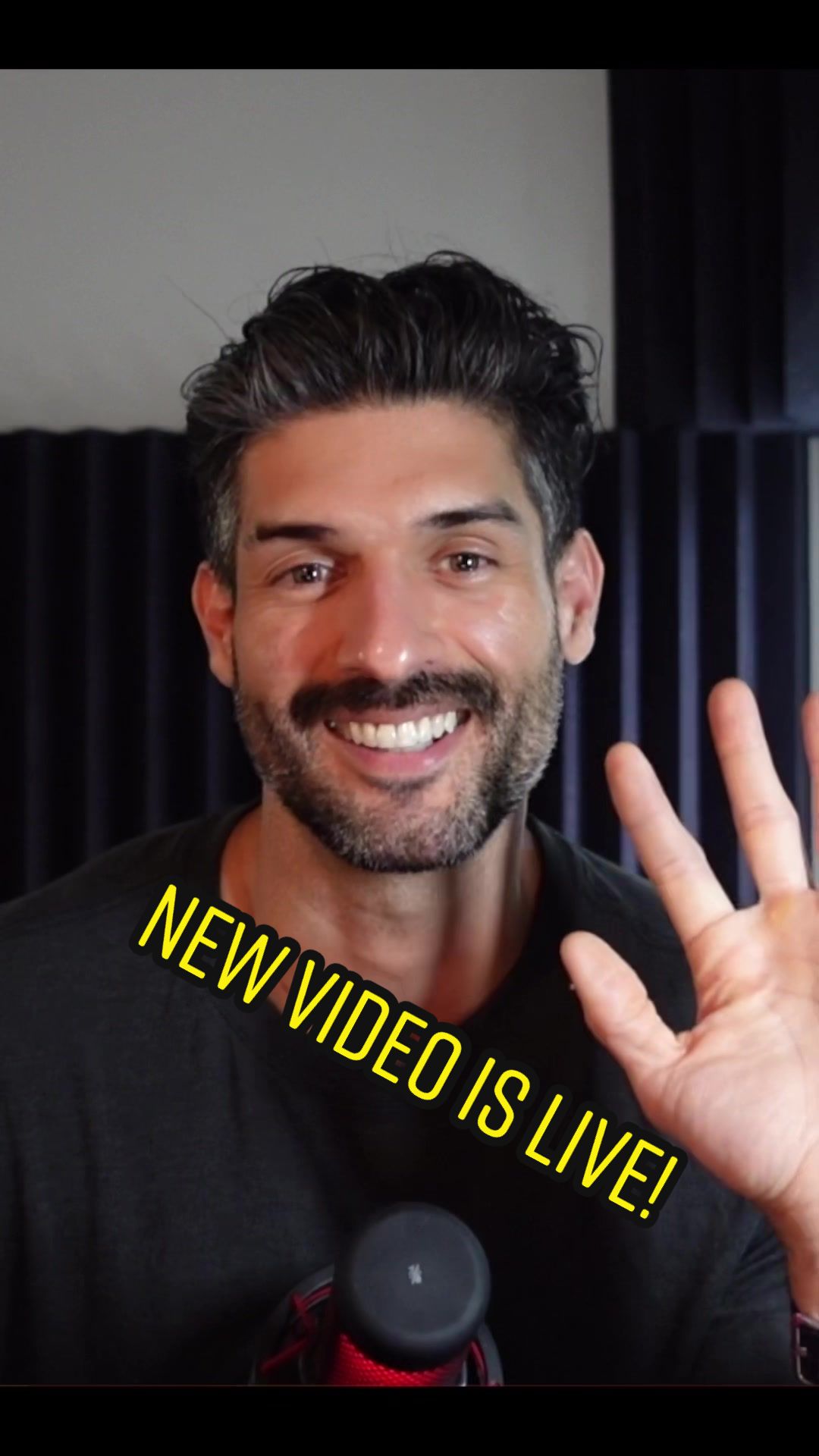 @chrishoina