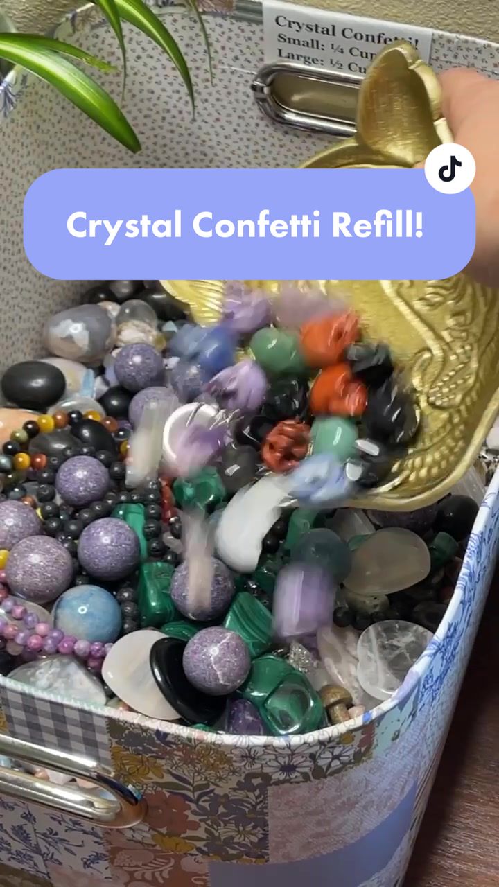 @Witchy Kitty Crystals
