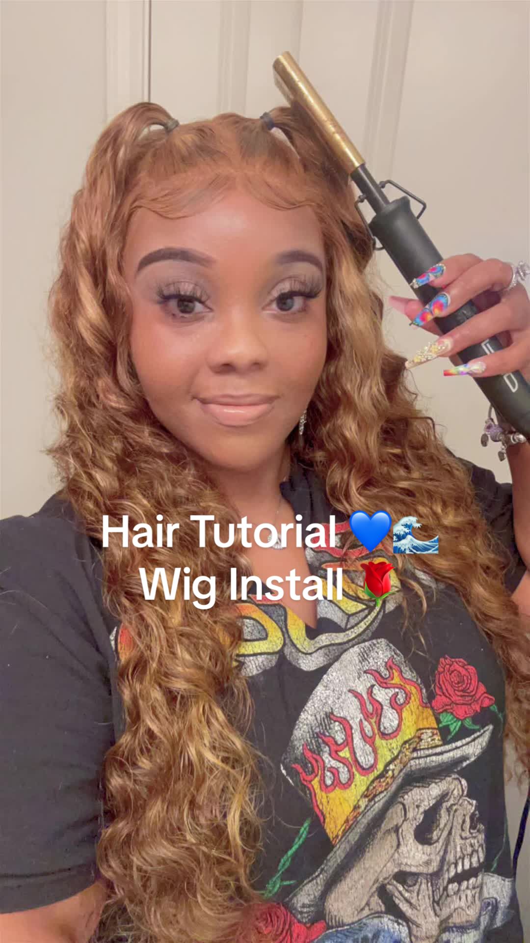 @Kay_Nikole1