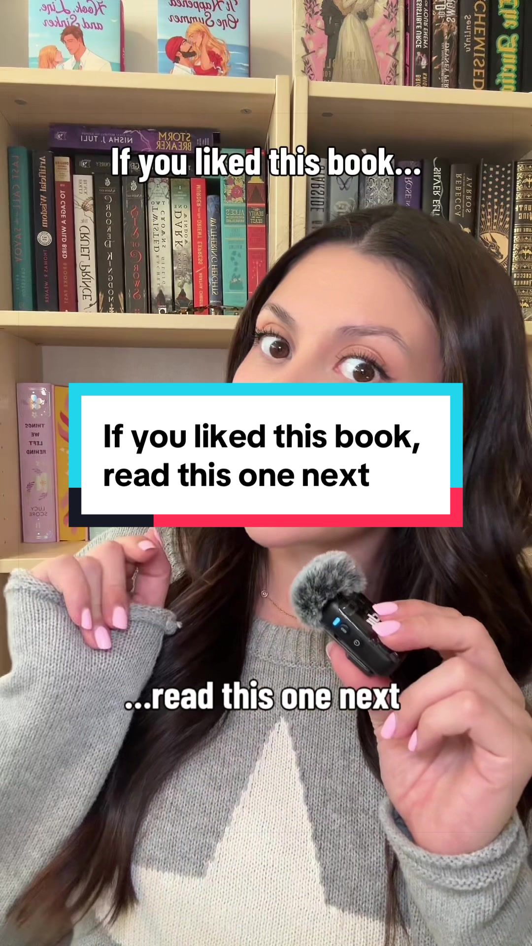 @KristinaLikesBooks 📚🫶✨