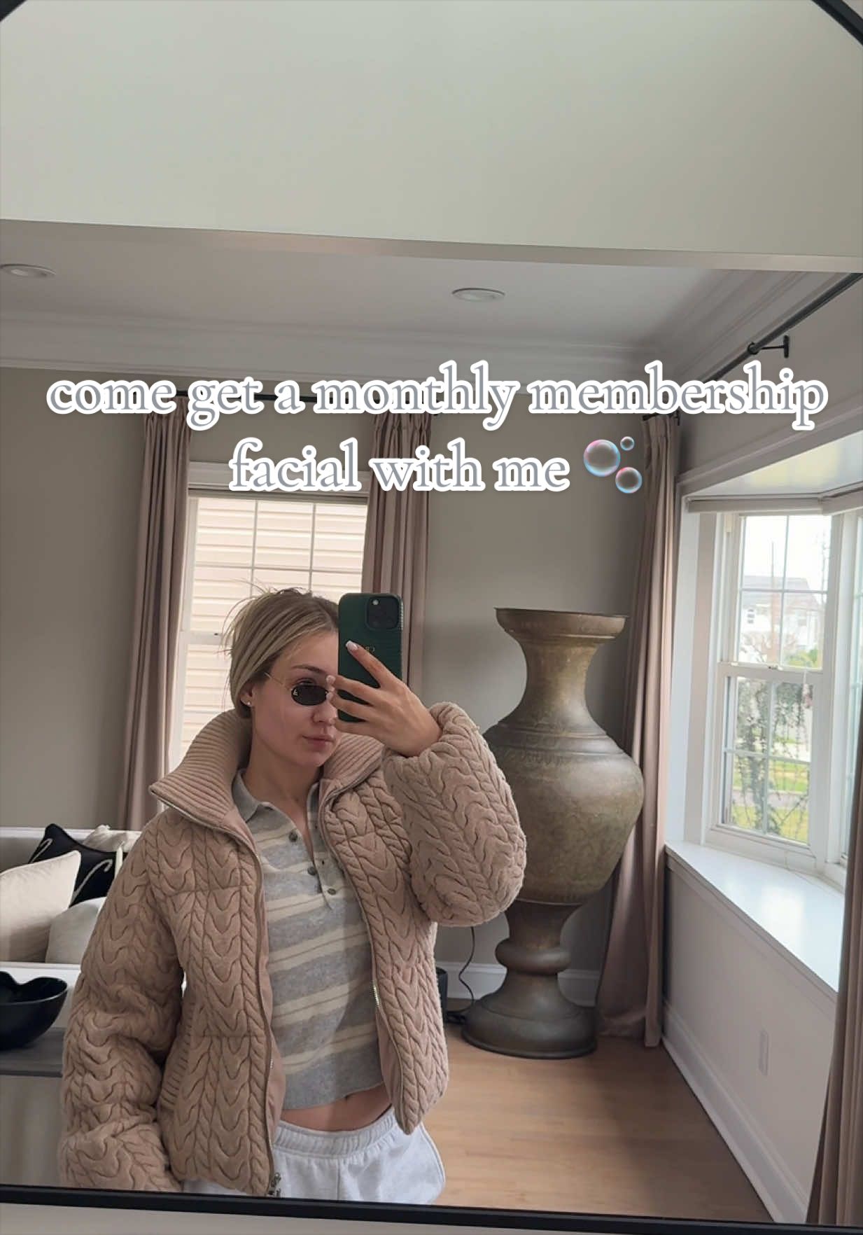 @caitlinricco_