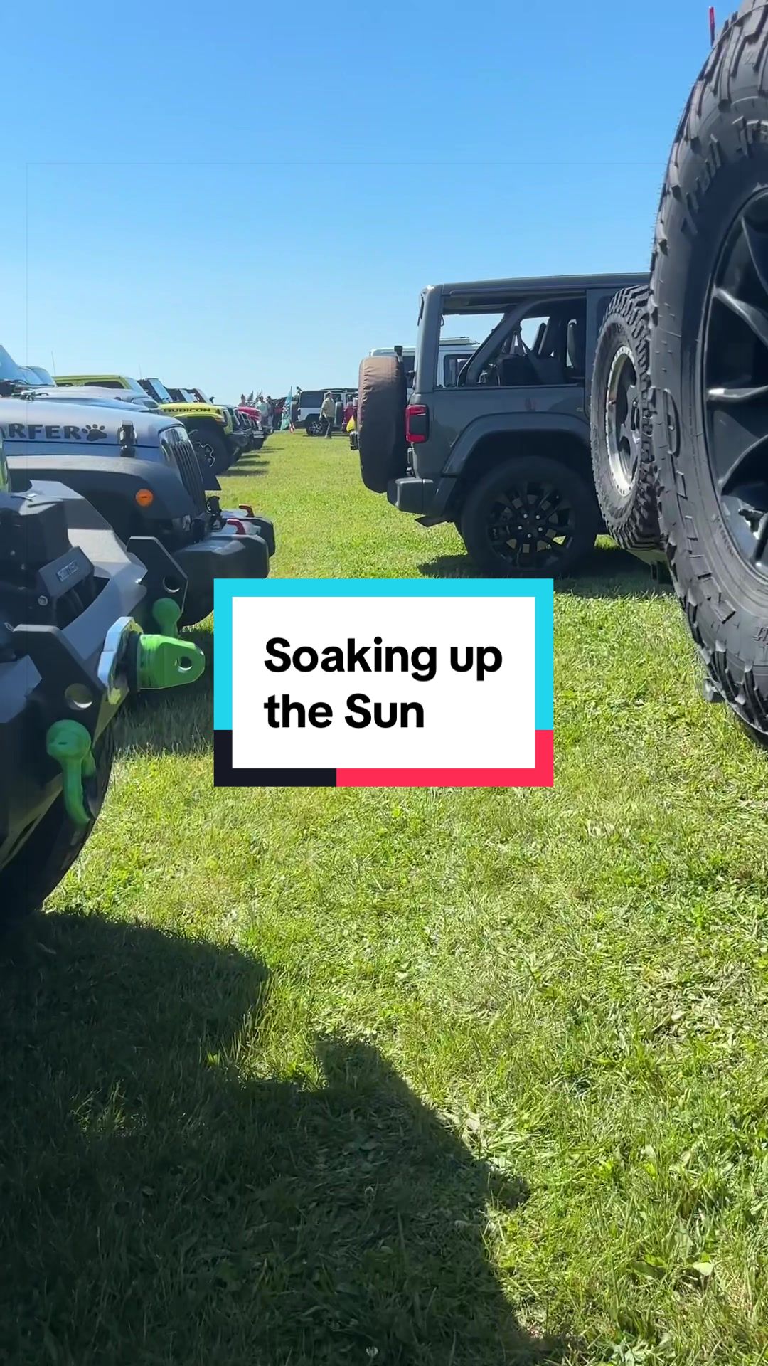 @The Jurassic World Jeep