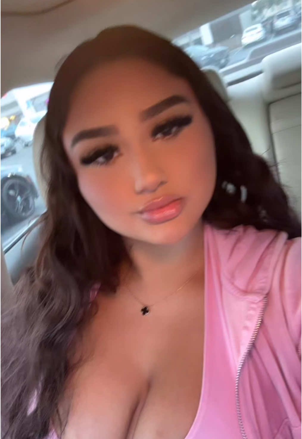 @𝓵𝓸𝓵𝓪