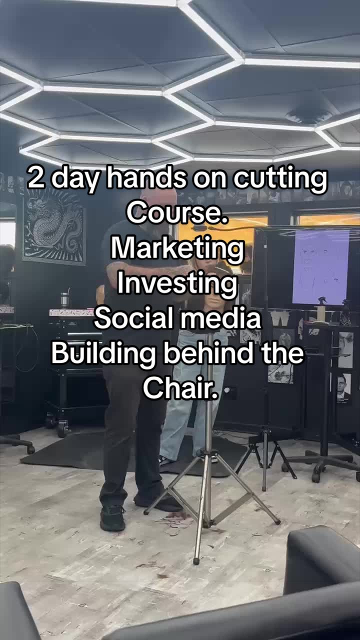 @wolfthebarber815