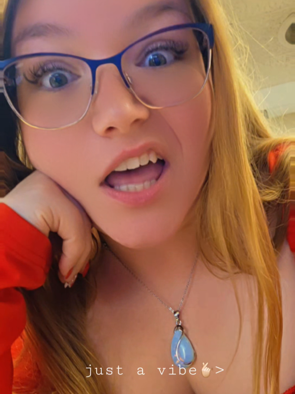 @Krystalbugg